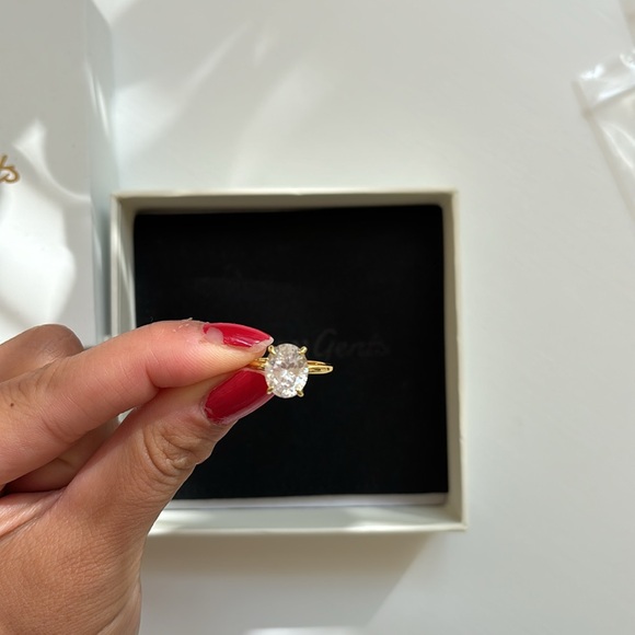 Elena Gold Oval Ring - Size 4 - Picture 3 of 4